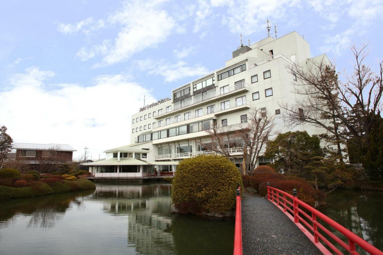 Hotel Garden Palace Kumagaya Exterior photo